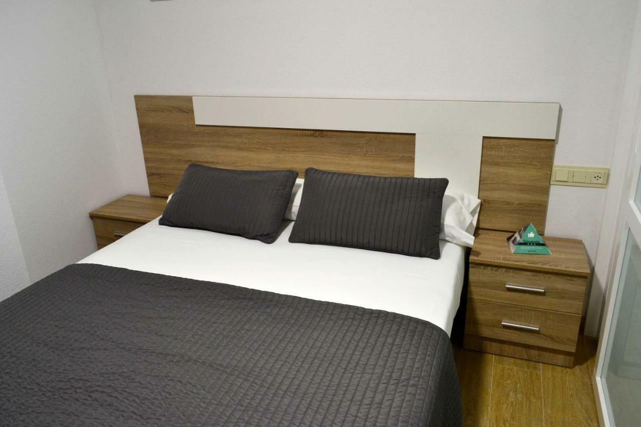 Apartamentos Alda Santa Cristina ペリリョ エクステリア 写真